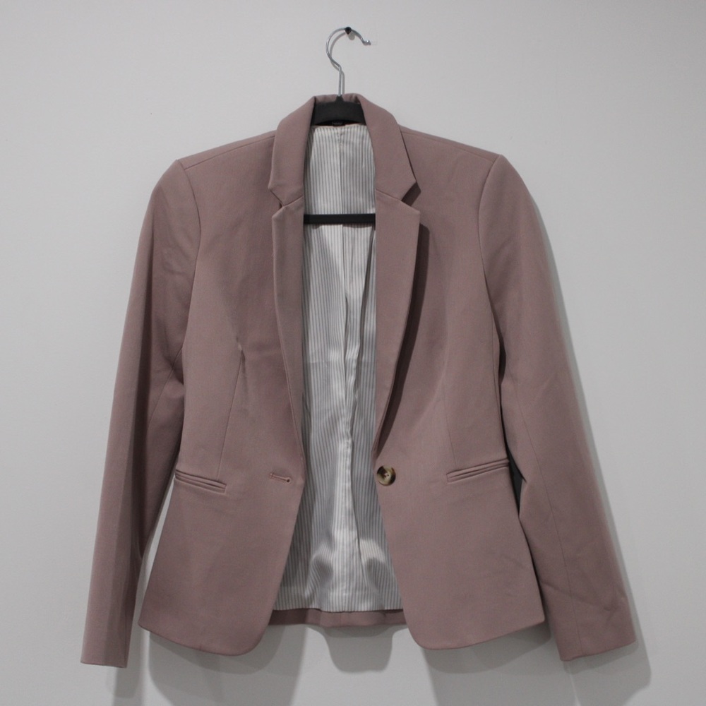 Pinkish blazer